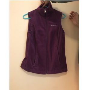 Columbia vest